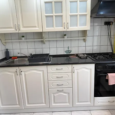 Apartman Crystal Belle Apartman-free Parking Debrecen