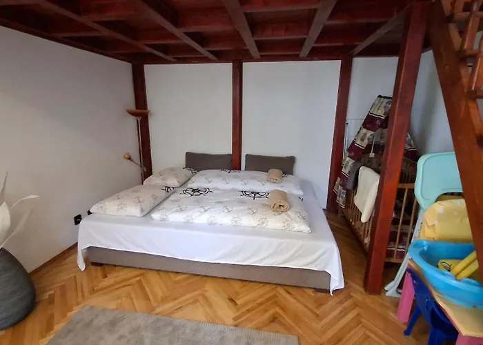 Crystal Belle Apartman-free Parking Debrecen