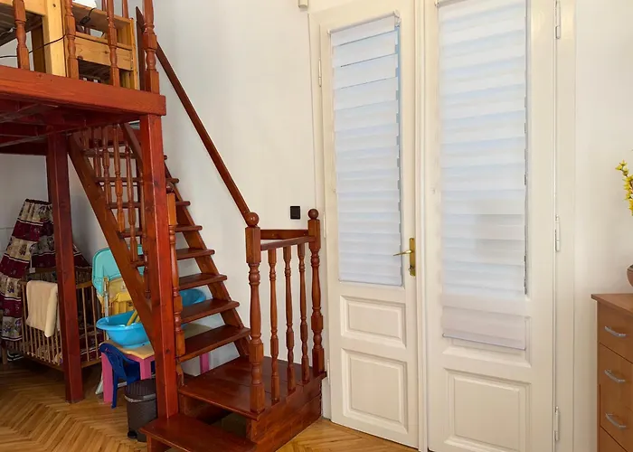 Crystal Belle Apartman-free Parking Debrecen